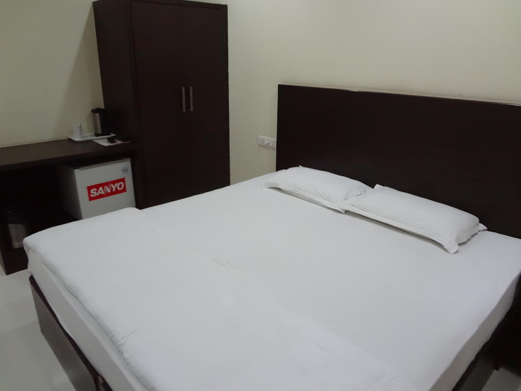 Hotel Siam International Delhi  Exterior foto